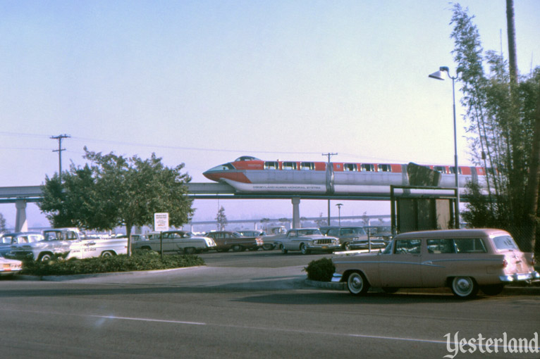 Disneyland Monorail