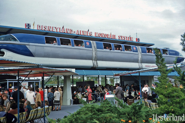 Disneyland Monorail