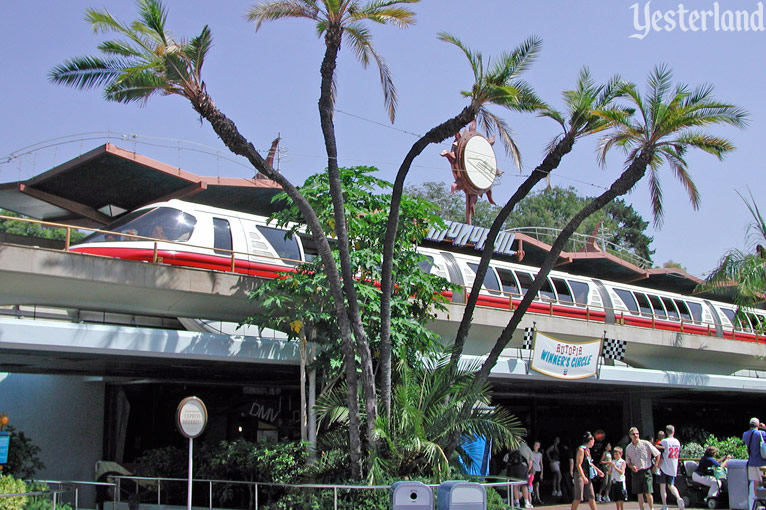 Disneyland Monorail